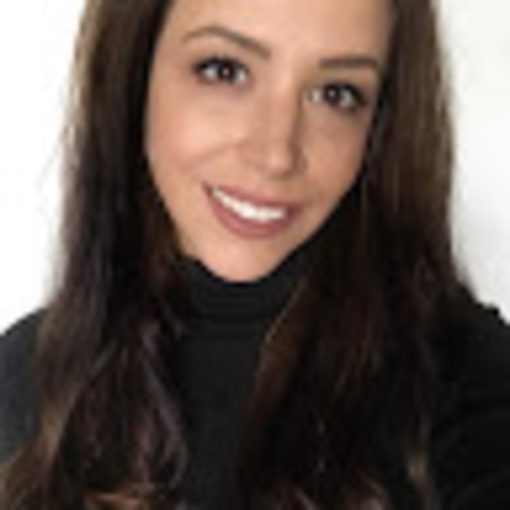 Meet your Posher, Alexandra